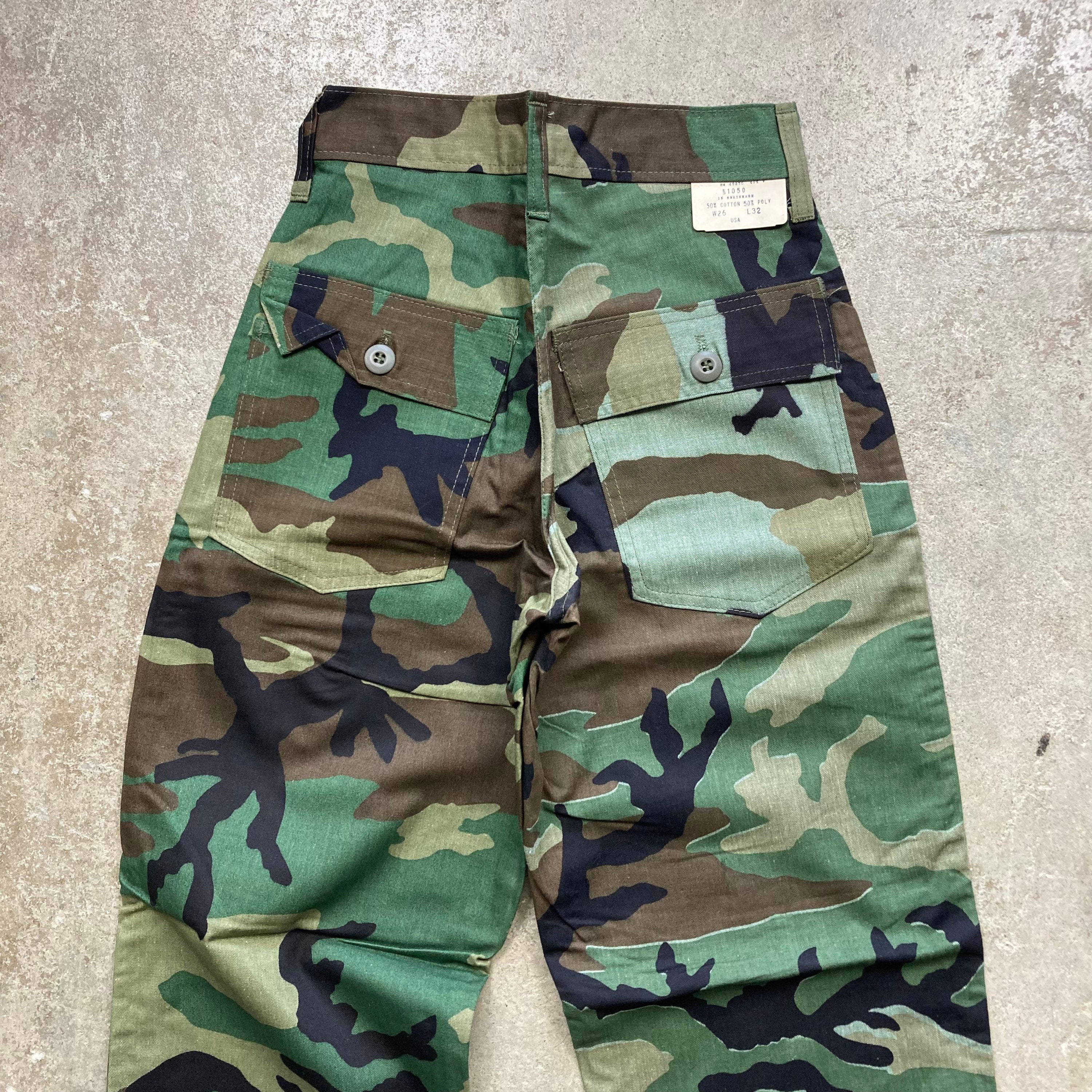 VINTAGE DIGITAL CAMO PANTS w/ Unilateral Patches