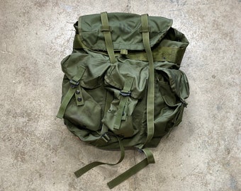 Vintage US Army LC-2 Medium Field Pack groene nylon zachte rugzak