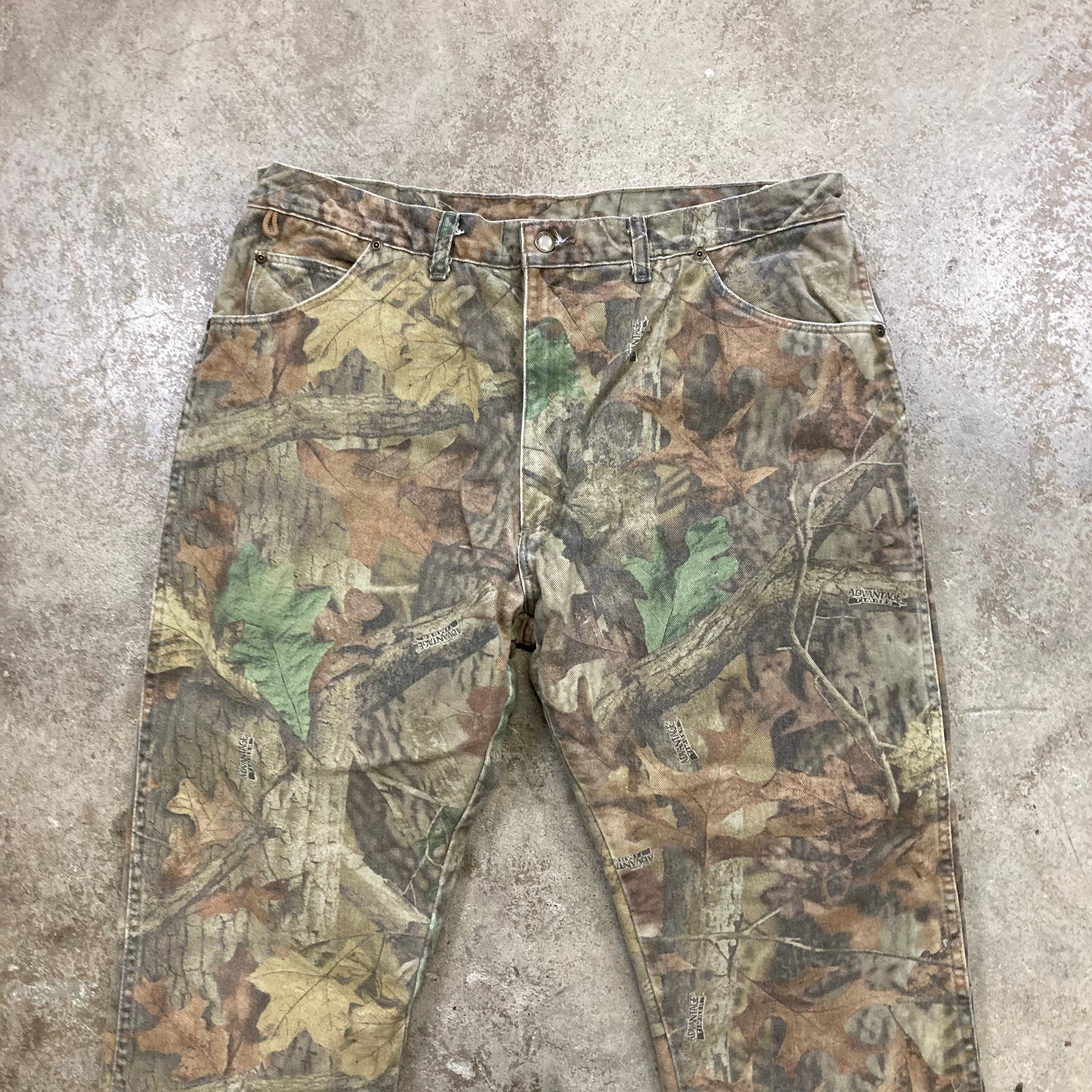 Buy Wrangler Rugged Advantage Bark Tree Leaf Camo Insulated Jeans Online in  India - Etsy