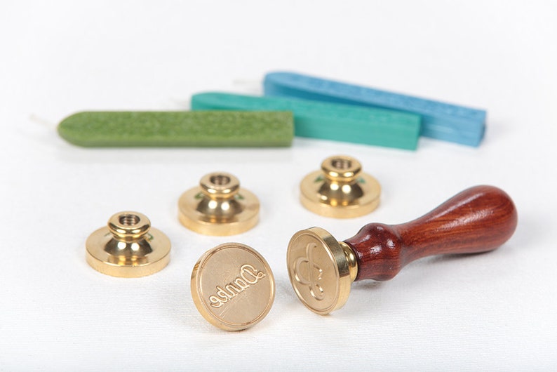 Sealing Stamp /& 30 mm diameter brass plate with handle screwed