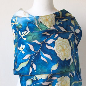 Hand-Painted Blue Mulberry Silk Scarf: Floral Twill with Gold Details