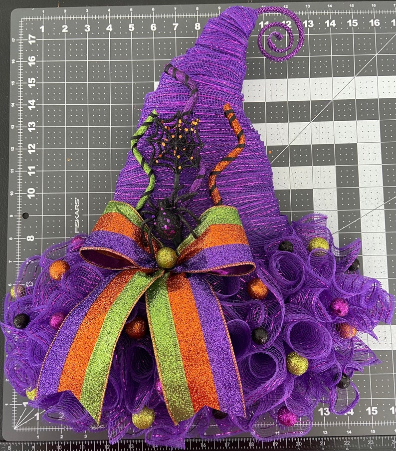18” X 16” Halloween Deco Mesh Purple Witch Hat Door Hanger Wreath With ...