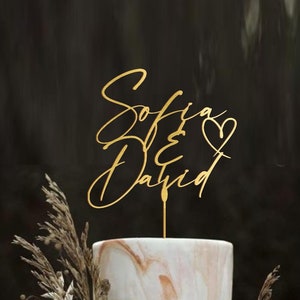 Modern Script Personalized Wedding Cake Topper with Names Custom Calligraphy Wooden Cake Topper for Rustic  Wedding Mr and Mrs Anniversary