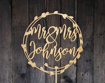 Wreath Wedding Cake Topper with Surname Personalized Mr and Mrs Last Name Calligraphy Customized Rustic Cake Topper Modern Rose Gold, Silver