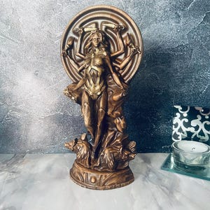 Freya Wooden Statue Norse Goddess Figurine Nordic Pagan Decor Viking Altar Sculpture Freyja Idol Carved from Beech Norse Mythology Gift
