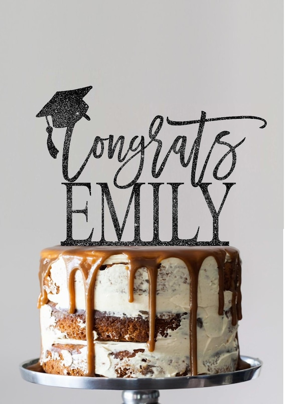 Topper torta di laurea Personalizzato Grad Decoration Class di Script Cake  Topper Congratulazioni Grad Graduation Party School College Student -   Italia