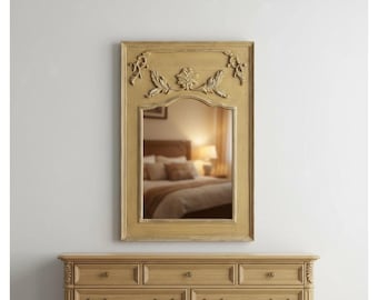 Handgemaakte antiek gouden houten wandspiegel | Vintage gesneden lijst | Luxe slaapkamer en toiletspiegel
