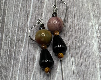 Jacquelyn mookite & onyx earrings