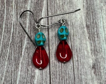 Candice Red glass and turquoise colored stone skull earrings