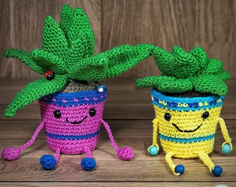 Crochet succulent amigurumi, Funny crochet cactus, Kawaii decor desk, Small fake plants in pot, self decor girls, succulent plush gift set