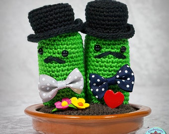 Gay couple wedding crochet cactus, Gay engagement crochet gift, Fake plant Gay decor, LGBT decor, Gift for gay couple, Gay anniversary gift