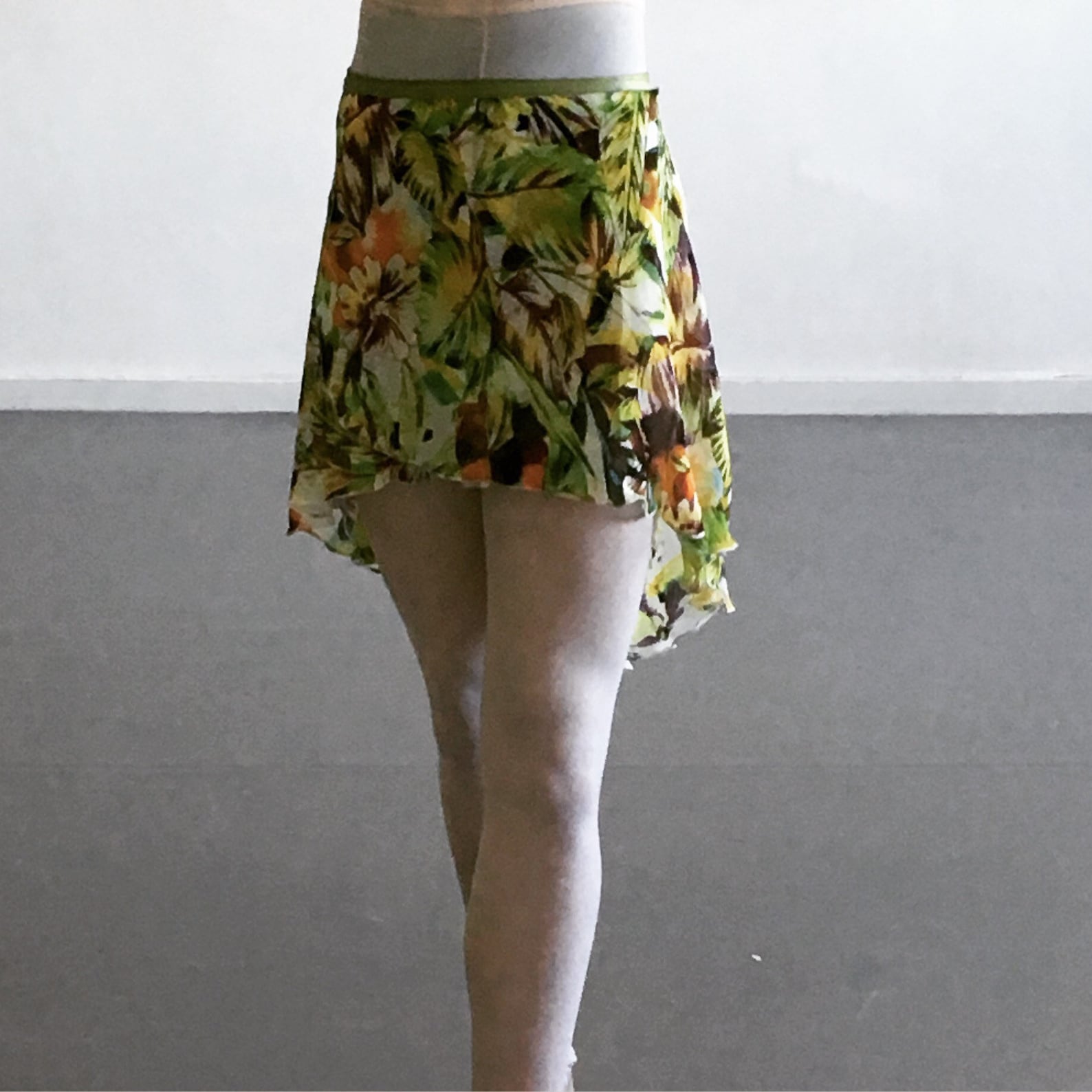 toi toi toi ballet wrap skirt long style! rehearsal, class, performance. tropical print. molly style.