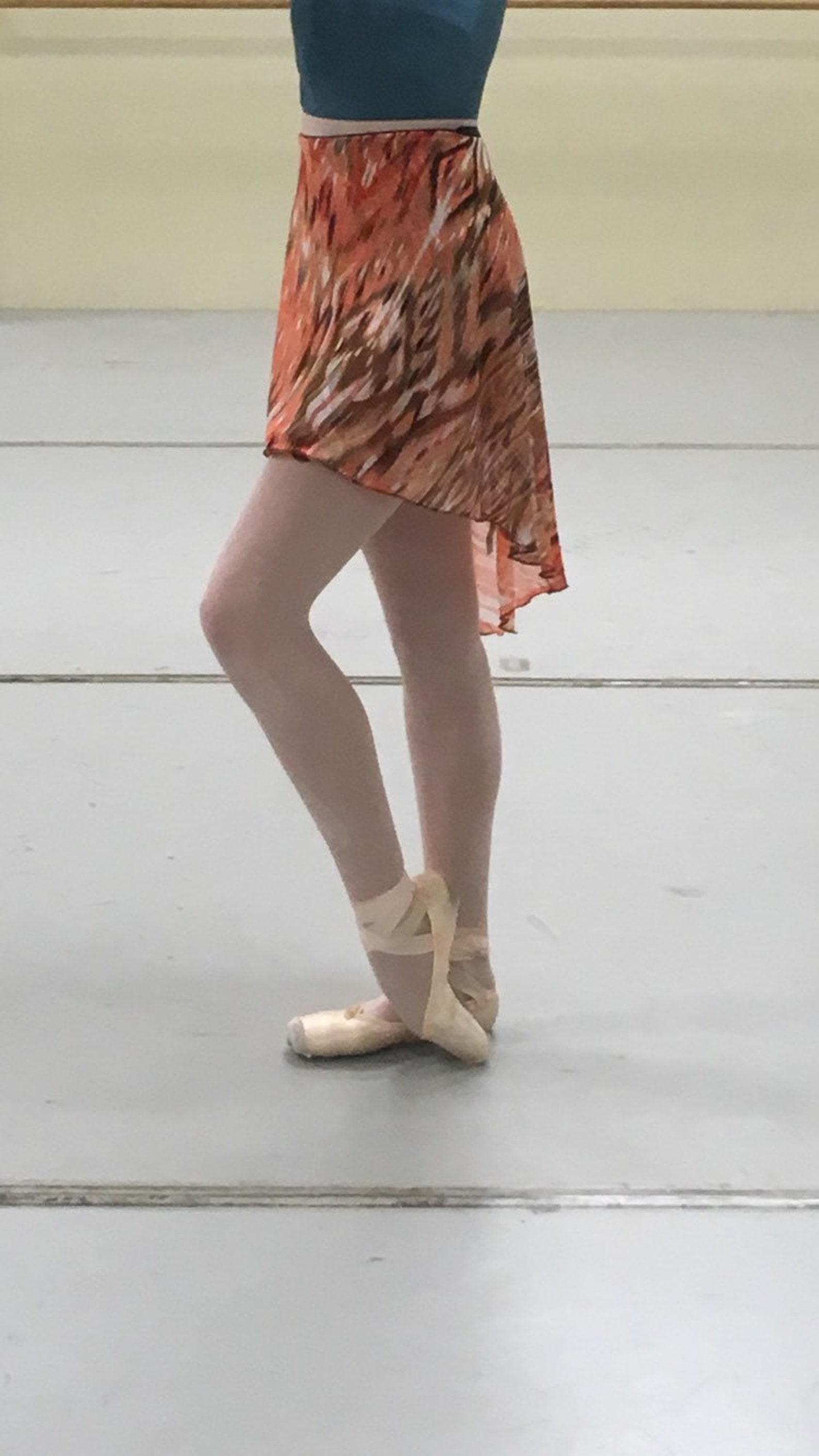 toi toi toi ballet wrap skirt long style! rehearsal, class, performance. autumn print.