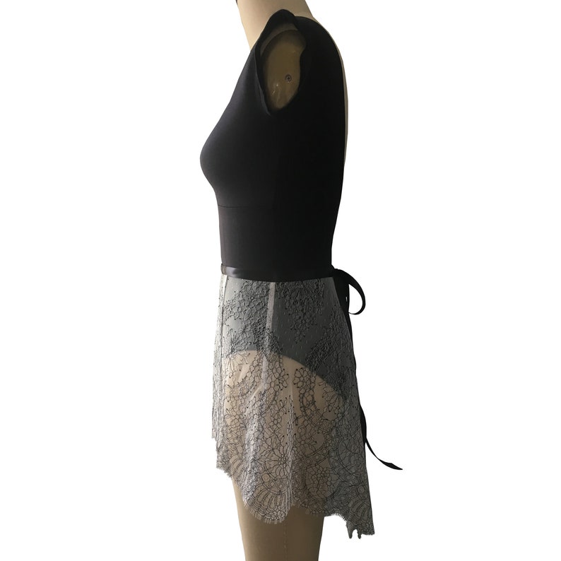 Ballet Wrap Skirt Ivory-Black Gigi Eyelash Chantilly Lace Adult Ballet Skirt Made to Order Dance Practice Skirt Ballet Dancewear image 2