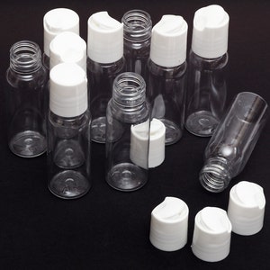 Brand New 4 Oz Empty Plastic CLEAR PET  Bullet Bottles with Dispensing cap  ( 50 pack )