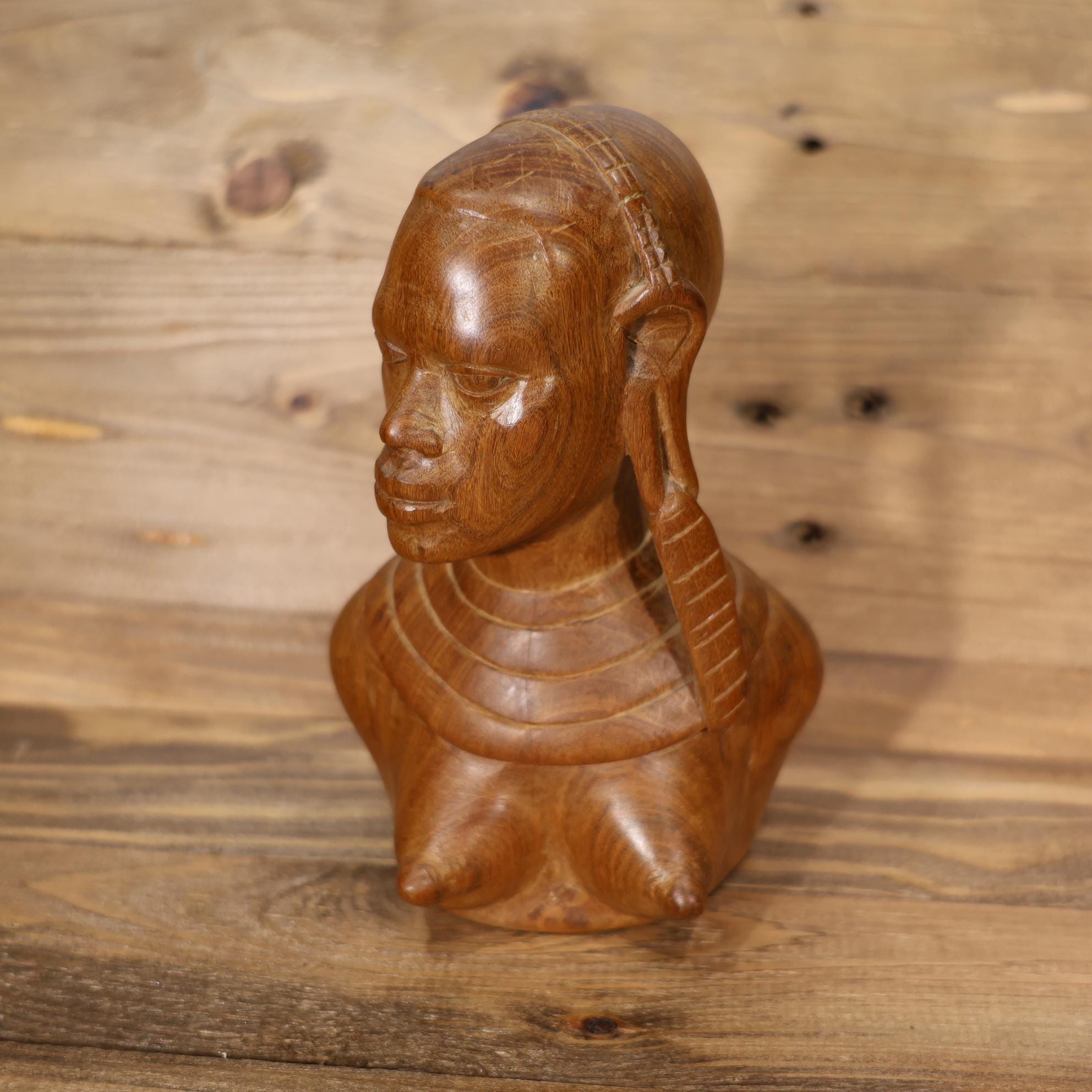 アフリカ風の手彫り木製女性像（胸像）。高さ6インチ。 - Etsy 日本