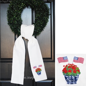 Personalized Preppy Monogrammed Patriotic Flag Wreath Sash in Pot/Front Door Décor/Monogrammed Ribbon for Wreath/Monogrammed Sash for Wreath imagem 1