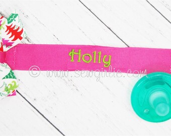 Personalized Custom Monogrammed Christmas Trees Ribbon with Bow Pacifier Clip/Pacifier Clip/Personalized Baby Gift/Daycare pacifier clip