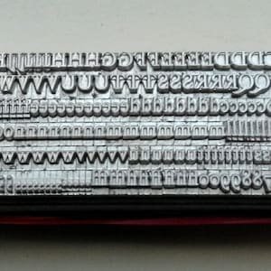 11 point (on 12pt) EHRHARDT Roman, Upper & Lower case, Letterpress Metal Printing Type
