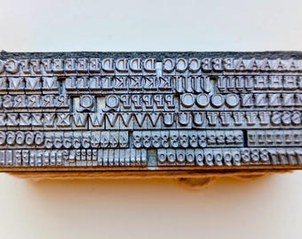 Tipografía romana de metal para imprenta de 14 puntos BASKERVILLE MAYÚSCULAS