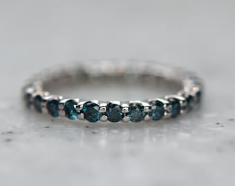 14K White Gold Round Blue Diamond Eternity Wedding Band Ring 1.35ctw