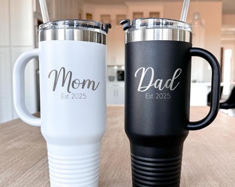 Mom & Dad Tumblers, New Parents Gift, Expecting Parents Gift, Baby Shower Gifts, New Dad New Mom, Pregnancy Announcement Idea, Engraved Gift