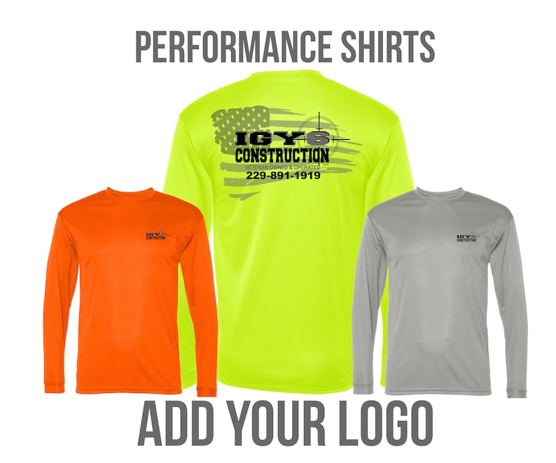 Pode incluir: Tr&ecirc;s camisas de desempenho de manga comprida em laranja, amarelo e cinza. A camisa amarela tem um logotipo nas costas que diz "IGY Construction, Veteran Owned & Operated, 229-891-1919". As tr&ecirc;s camisas t&ecirc;m um pequeno logotipo no peito esquerdo que diz "IGY Construction". O texto "PERFORMANCE SHIRTS" est&aacute; na parte superior da imagem e o texto "ADD YOUR LOGO" est&aacute; na parte inferior da imagem.