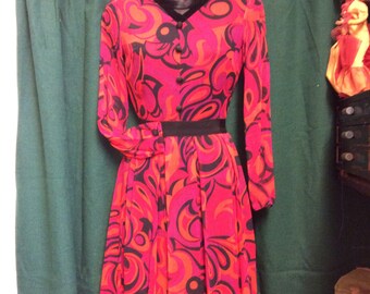 1960s abstract print dress