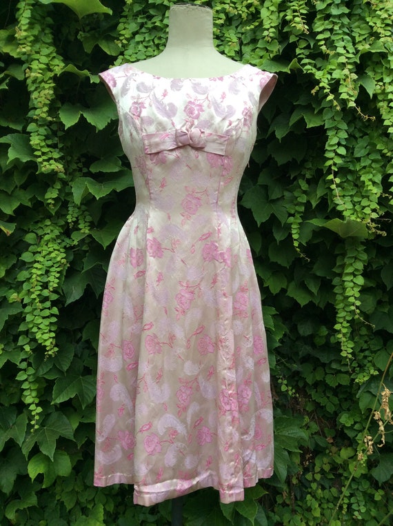 1950s lilac cocktail frock