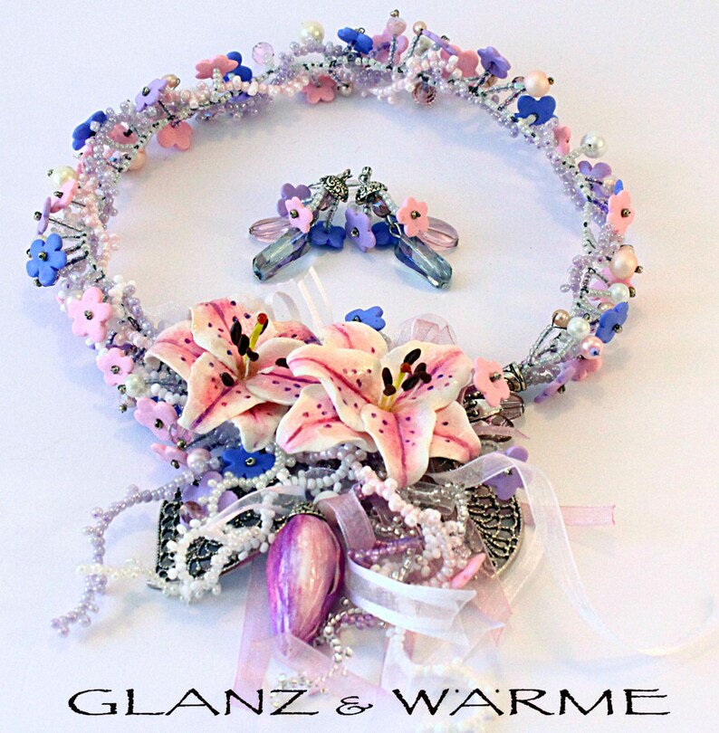 Necklace and earrings Tenderness