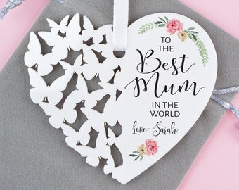 Best Mum In The World Gifts - Personalised Birthday Christmas Gifts for Mummy Mum Nanny Nanna - Mothers Day Gifts - Mum Hanging Heart Plaque