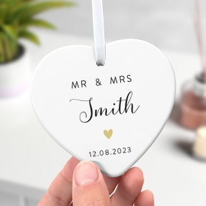 Mr & Mrs Survival Kit Unique Fun Novelty Wedding Gift and 