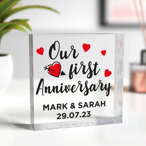 Good 1st anniversary sales gifts for husband
