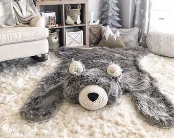 Extra Large Gray Grizzly Bear Rug | camping room  | ClaraLoo