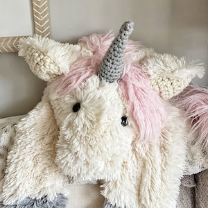 Alfombra de unicornio para habitación infantil o habitación de bebé mágica de ClaraLoo Creations