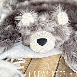Kleiner grauer Grizzly-Bärteppich fürs Kinderzimmer | Woodland-Themed Decor für Kinderzimmer