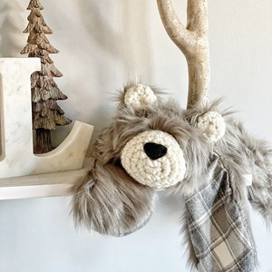 Wollteppich von einem grauen Bären - Grey Grizzly - Big Lovey -