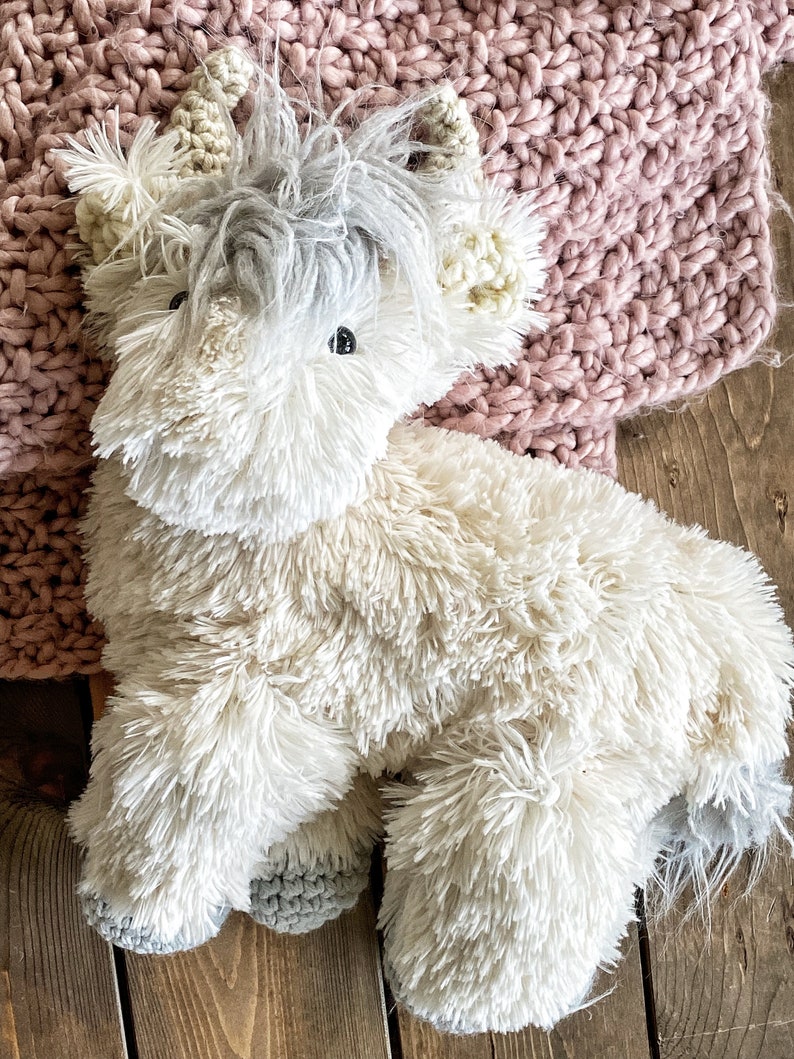 White Highland Cow Plush. Stuffed animal nursery decor. Soft highland cow baby gift. Christmas highland cow stuffie. Crochet cow gift. image 4