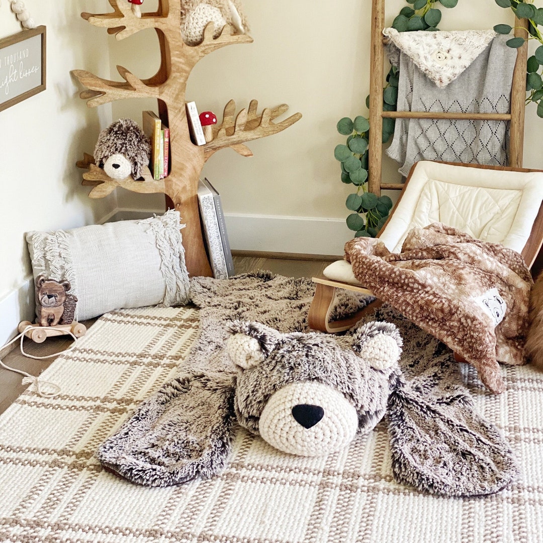 Regular Brown Grizzly Bear Rug for Nursery | Woodland Regular Brown Grizzly Bear Rug for Nursery | Woodland