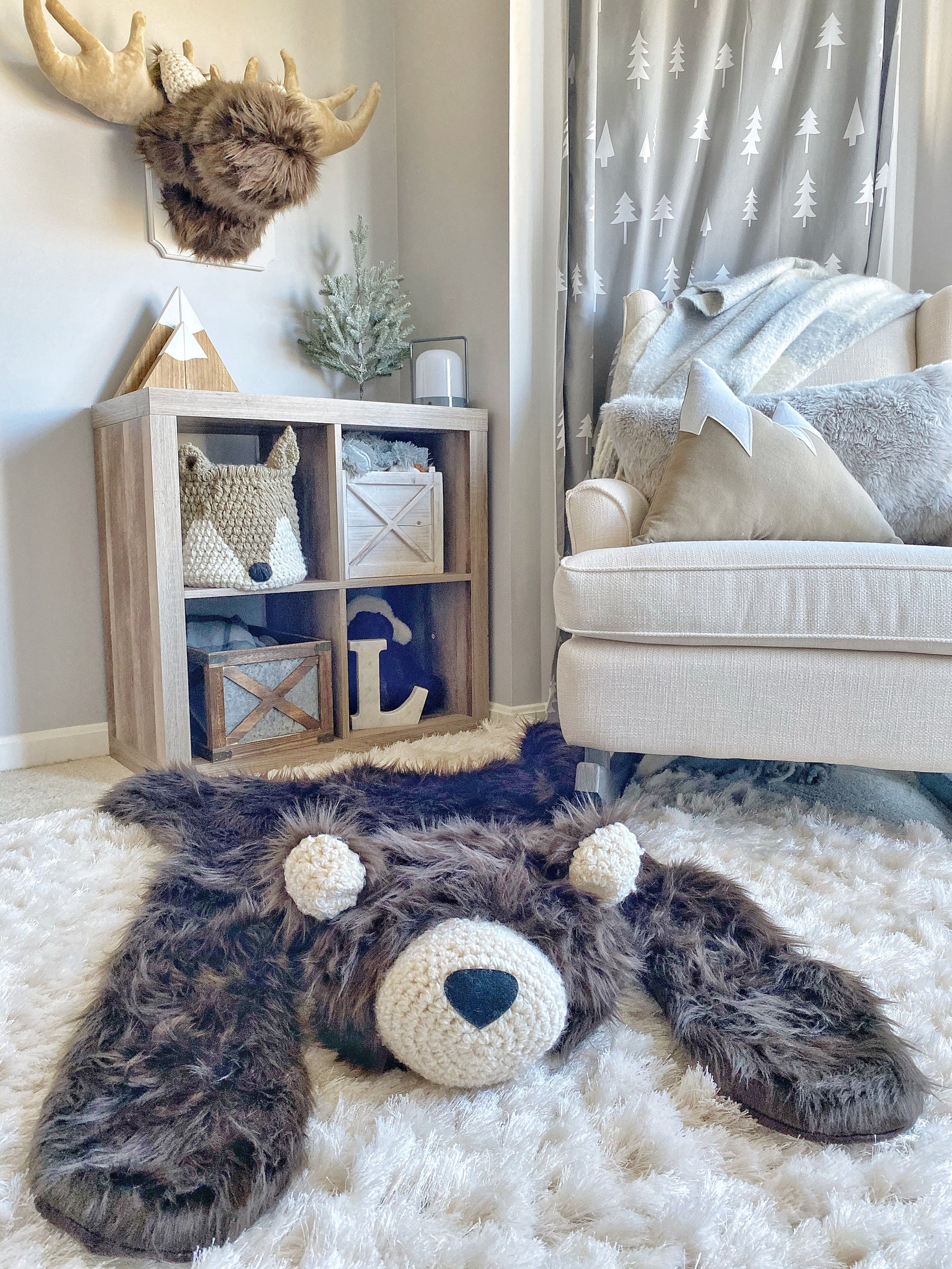 Nursery Rug Regular Brown Grizzly Bear Rug Woodland Nursery Etsy UK