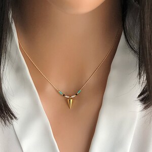 Minimalist Gold Delicate Spike Necklace with tiny beads, Minimalist Bead Necklace, Layering Necklace, Boho Necklace, Delicate Bead Necklace