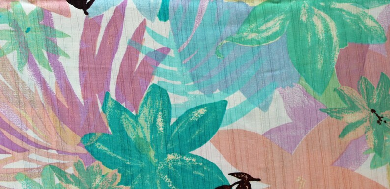 2 Yds Pastel Flowers Plisse Pleated Tropical Slinky Lightweight Polyester Peach Teal Turquoise Mauve on White Background 60 Wide