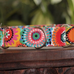 Coleira de cachorro Martingale de lona com mandala colorida, larga e grossa, tamanho pequeno a XL
