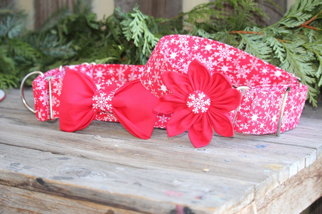 Red and White Snowflake Dog Collar, No Slip Dog Collar, Martingale Dog