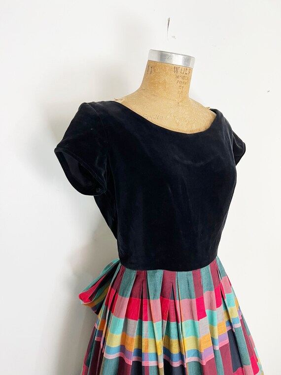 1940s / 40s Vintage Velveteen and Plaid Fit and F… - image 3