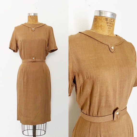 1950s / 50s Vintage Tan Belted Sheath Dress / Med… - image 1