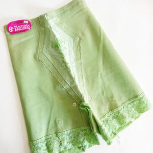 1960s / 60s Vintage Deadstock Embroidered Green Girdle / XXS