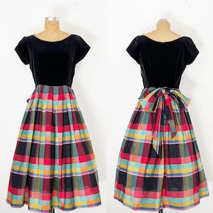 1940s / 40s Vintage Velveteen and Plaid Fit and Flare Party Dress / Extra Small