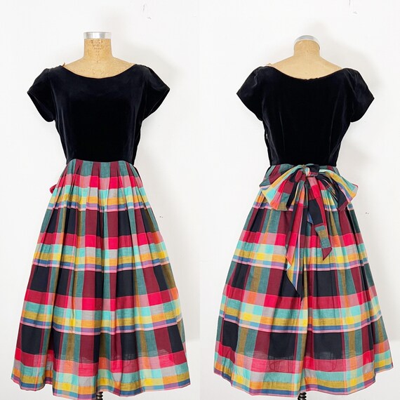 1940s / 40s Vintage Velveteen and Plaid Fit and F… - image 1