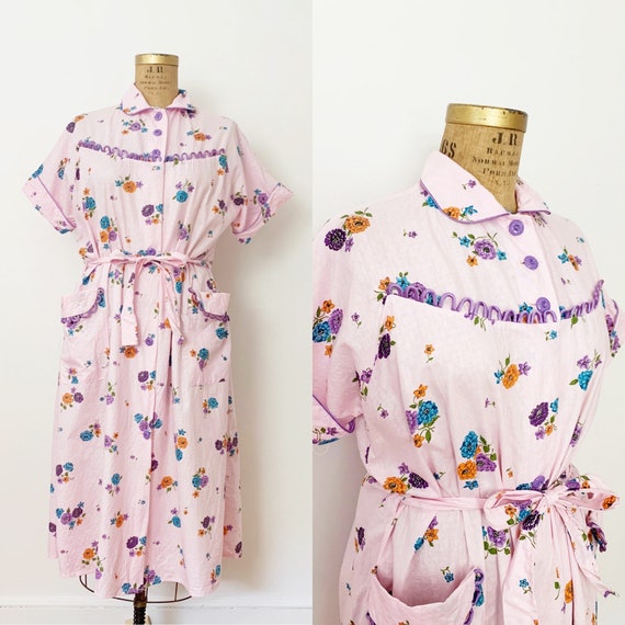 1950s / 50s Vintage Pink Floral Cotton Housecoat /
